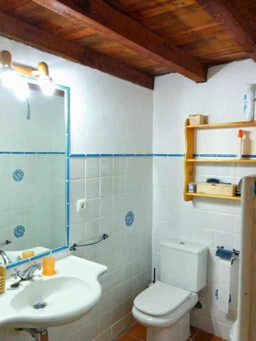 הוילה Villar de Vildas Casa La Parra מראה חיצוני תמונה